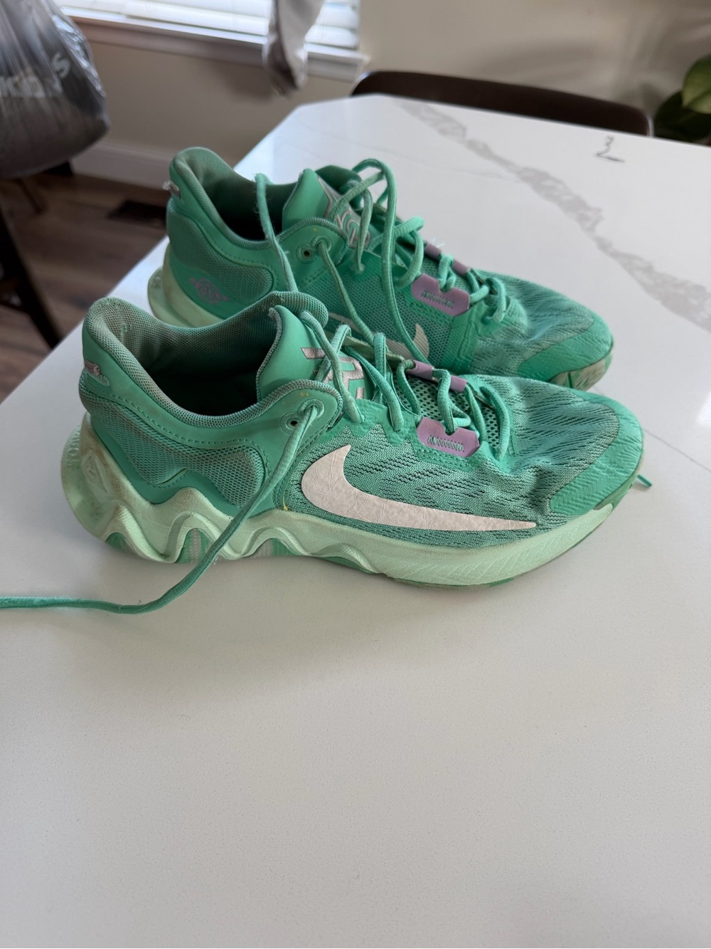 Nike Giannis Immortality 2 basketball shoes size 7